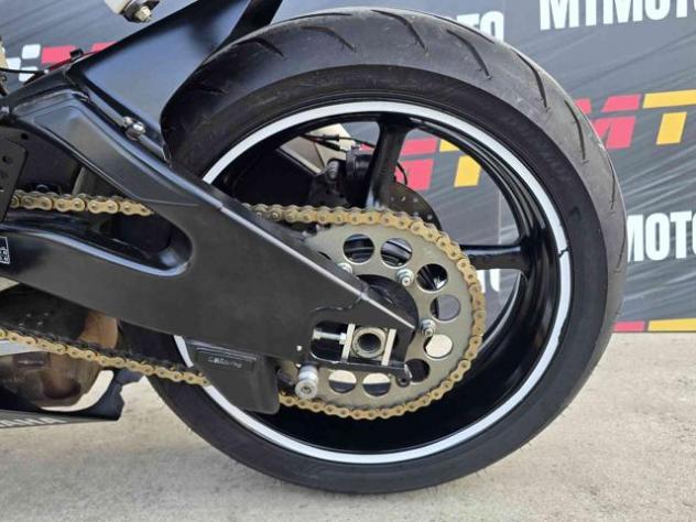 YAMAHA YZF R6 Video 360 rif. 24036567 - Foto 10