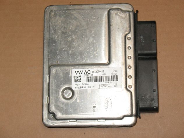 05C907445B ECU CENTRALINA VOLKSWAGEN POLO DSGB 0020 HW01 F9E0BWR9V BC0180194B - Foto 3