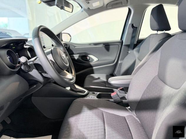 TOYOTA - Yaris - 1.5 Hybrid 5p. E-CVT Trend - Foto 10