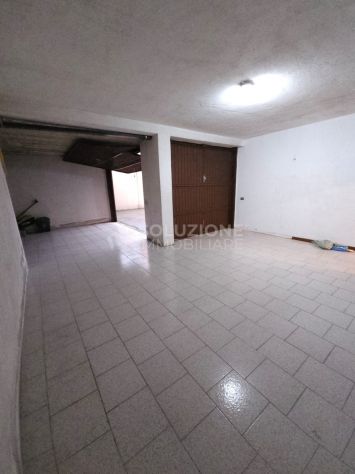 QUADRILOCALE IN VILLETTA CON GIARDINO E BOX TRIPLO - Foto 10
