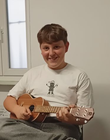 Lezioni di Chitarra e Ukulele anche a domicilio - Foto 2