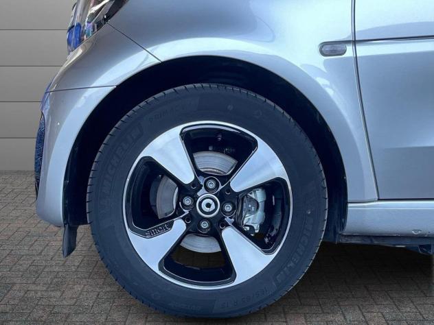 smart fortwo eqPASSION - 4,6kW | 56CV | 2021 - Foto 10