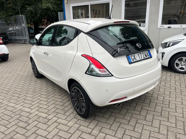 Lancia Ypsilon 1.0 FireFly 70cv S&S Hybrid GOLD - Foto 9