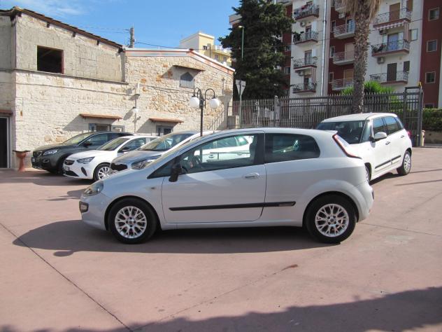 Fiat Punto Evo 1.3 Mjt 90 CV 3 porte Dynamic - TETTO APRIBILE - Foto 2