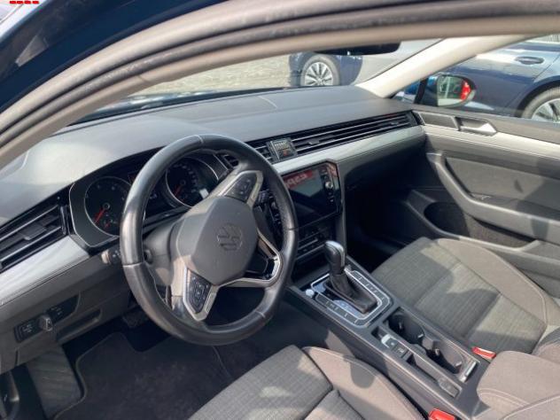 VOLKSWAGEN Passat Variant 2.0 TDI SCR 122 CV EVO DSG Business rif. 24077772 - Foto 8
