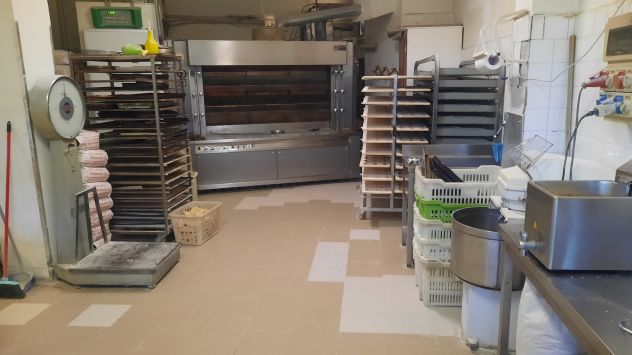 PANIFICIO A CORSICO 150 MQ ANGOLARE ADATTO A GASTRONOMIA PAN CAFFE' - Foto 6