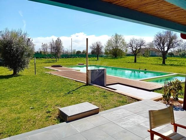 VILLA di 13 vani e di 210 mq (PIETRASANTA) rif. 1542 - Foto 16