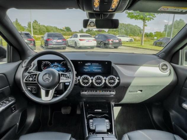 MERCEDES EQA (H243) EQA 300 4Matic Progressive Advanced Plus - Foto 10