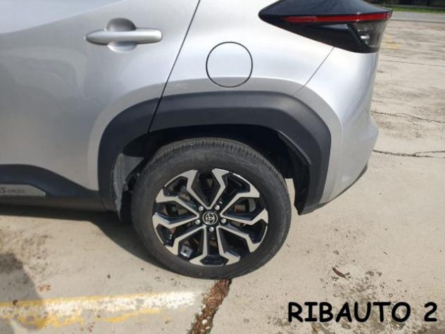 TOYOTA Yaris Cross 1.5 Hybrid 5p. E-CVT Trend + COMFORT rif. 23627069 - Foto 3