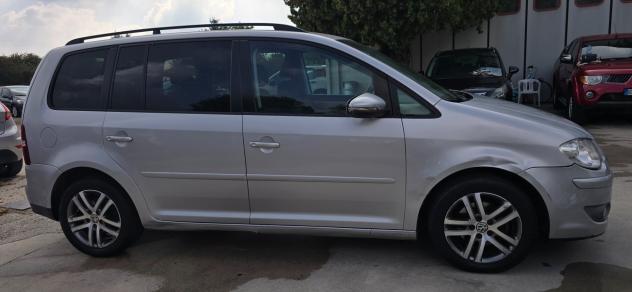Volkswagen Touran 1.9 TDI 105CV DPF Conceptline - Foto 3