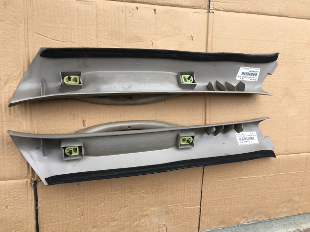 Plastiche rivestimento interne piantone con Maniglie JEEP Cherokee 2.5 CRD 2002 - Foto 3