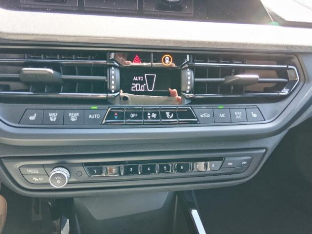 BMW Serie 1 (F40) 118i 5p. Msport - Foto 7