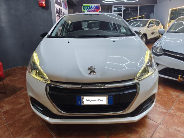 Peugeot 208 1.5 diesel 75CV