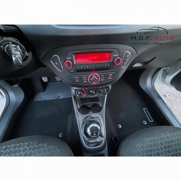 Opel Corsa Benzina GPL - Foto 8
