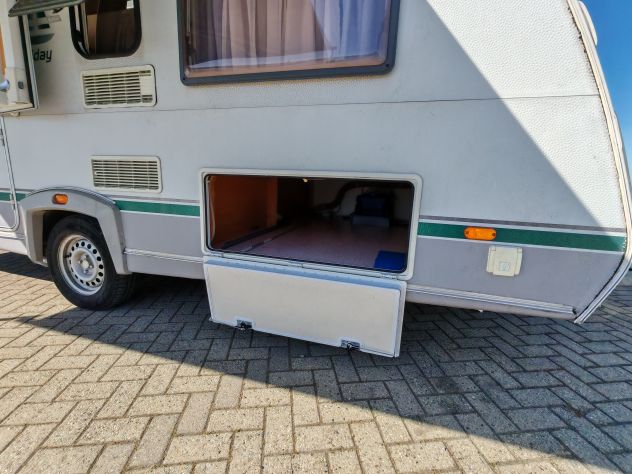 BELLISSIMA CARAVAN SUPER ACCESSORIATA - Foto 2