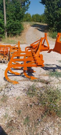 Estirpatore agricolo a 7 ancore attacco soll.3°punto