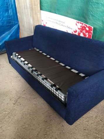 Divano letto in tessuto blu con letto a due posti compreso di materasso - Foto 5