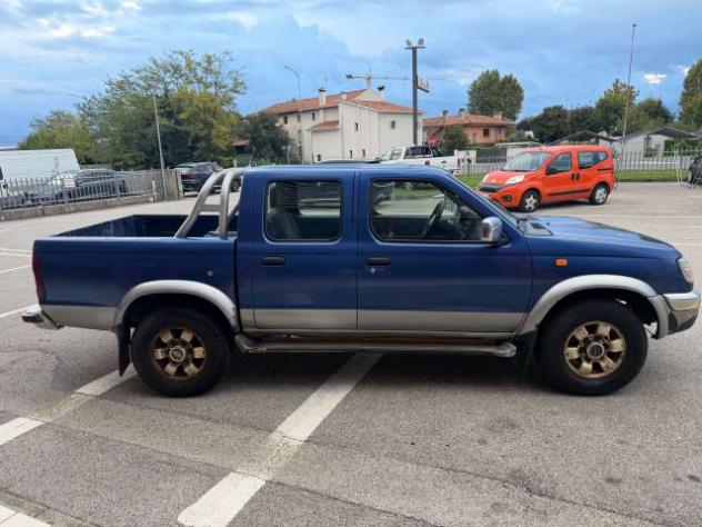 Nissan Pick Up Double Cab 2.5 td - Foto 10