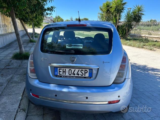 Lancia Ypsilon 1.2 69 CV Unyca - Foto 5