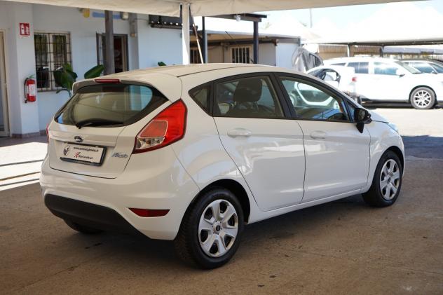 Ford Fiesta 1.5 TDCi 75CV 5 porte Business - Foto 5