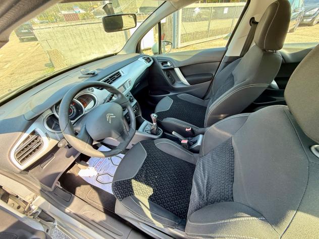 Citroen C3 1.1 Seduction Limited 2011 NEOPATENTATI - Foto 8