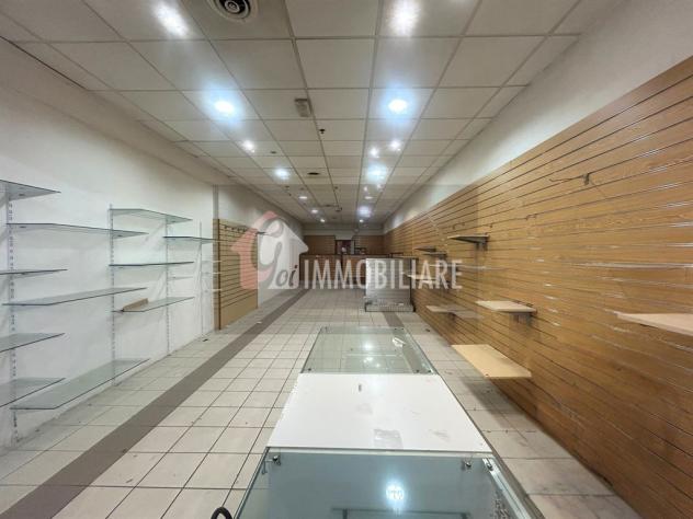 Negozio nel centro commerciale Padano - Foto 4
