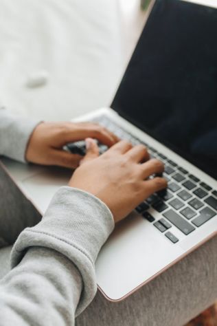 Assistenza informatica a domicilio - computer, WiFi, smartphone, Smart TV