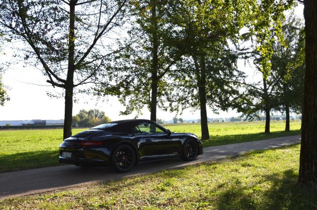 Porsche 911 3.8 Carrera GTS Cabriolet - Foto 5
