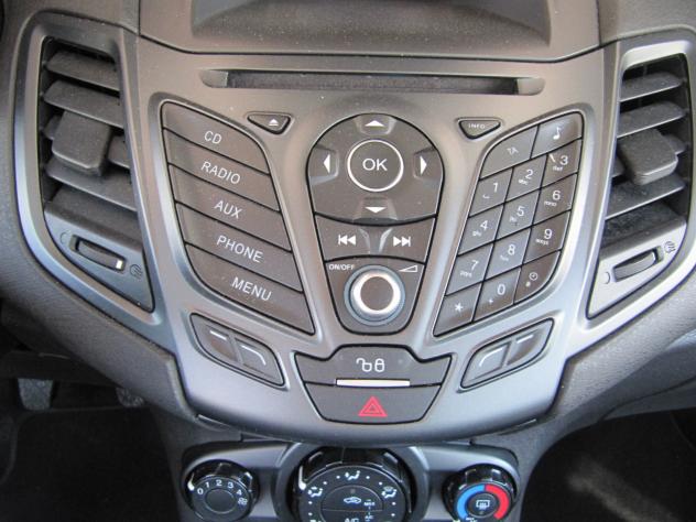 Ford Fiesta Plus 1.5 TDCi 75CV 5 porte - Foto 7