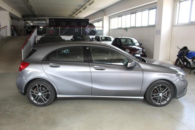 Mercedes-Benz Classe A A 180 CDI 1.5 Premium - Foto 3