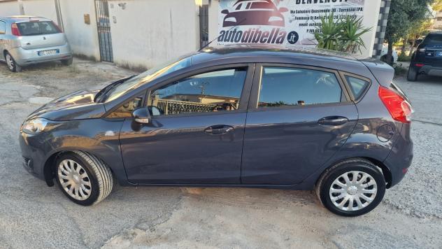 Ford Fiesta 1.5 TDCi 75CV 5 porte Titanium - Foto 3