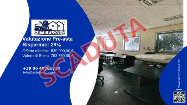 Immobile in asta di 605 m² con più di 5 locali in vendita a Arese