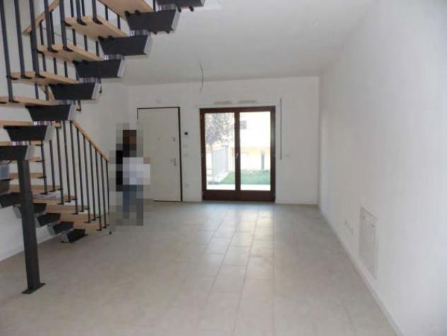 Immobile in asta di 97 m² con più di 5 locali e box auto in vendita a Fermo - Foto 3