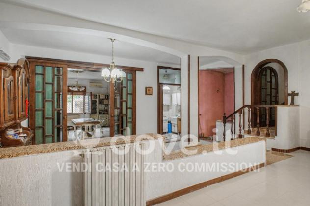 Casa indipendente di 200 m² con più di 5 locali in vendita a Leporano - Foto 9