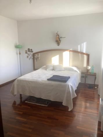 Splendida villa a schiera su tre livelli in zona ospedale - Foto 8