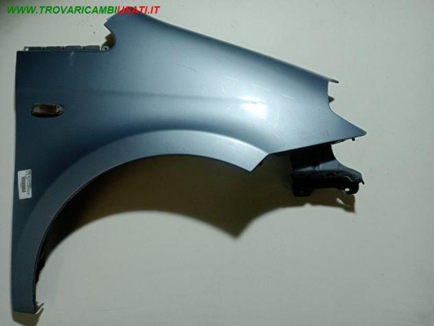 PARAFANGO ANT. DX AZZURRO MET. 999-U1310421 Carrozzeria  Lamierati esterni  Fiancate  Parafango ant. LANCIA - MUSA - 01-09-2004 - 01-09-2007, LANCIA -