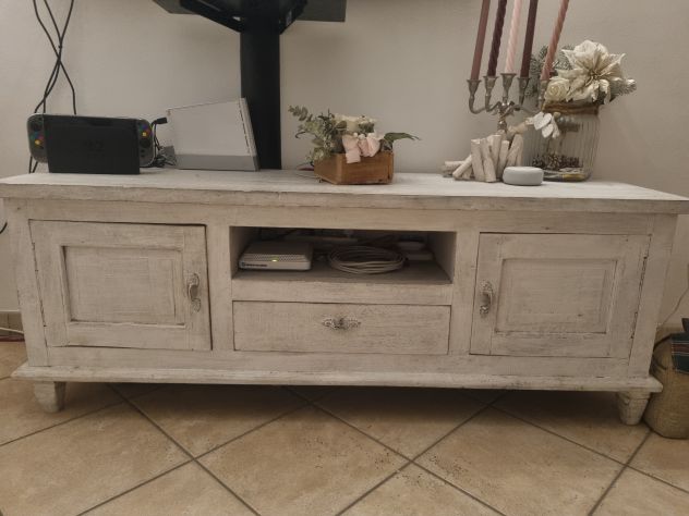 Mobile soggiorno/TV stile shabby chic