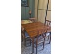 Tavolo a libro allungabile (100x100 cm) + 4 sedie in legno