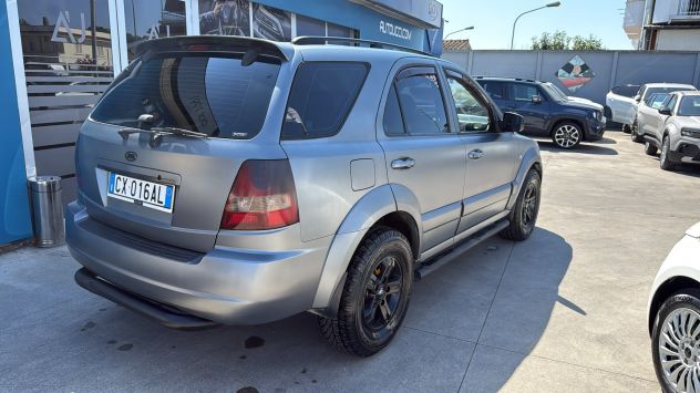 KIA SORENTO 2.5 CRD 4 WD AUTOMATICA - Foto 3