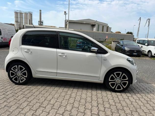 Volkswagen up! 1.0 75 CV 5p. high - Foto 4