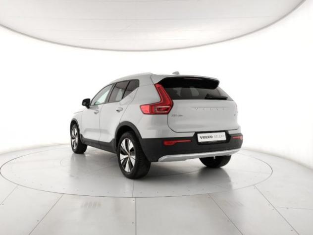 VOLVO XC40 T2 Geartronic Momentum Pro - Autocarro rif. 23529289 - Foto 3