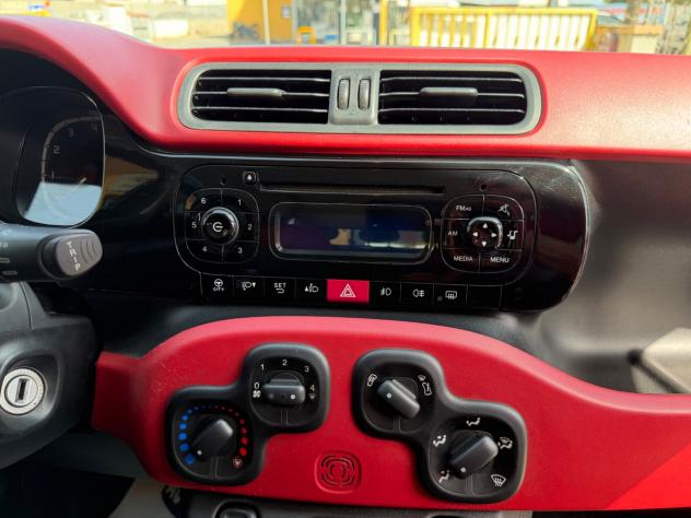 Fiat Panda 1.2 Lounge 2014 - Foto 10