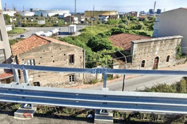 Immobile in asta di 210 m² con più di 5 locali in vendita a San Filippo del Mela - Foto 7