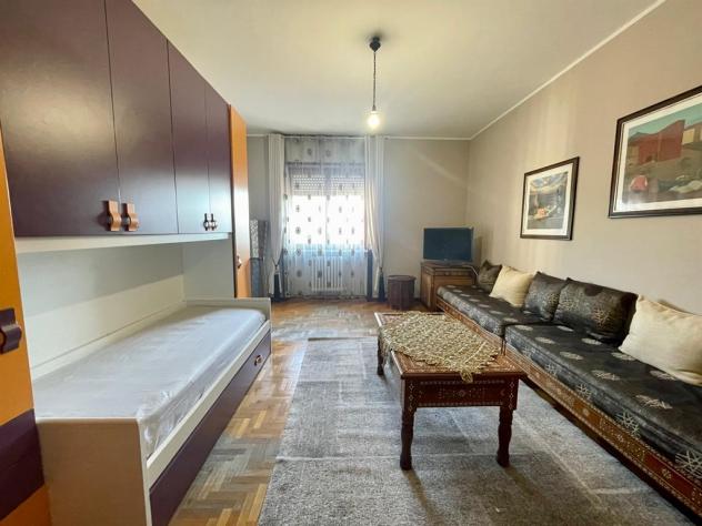 gll1000 - grande trilocale arredato, spese condominali e riscaldamento inclusi - Foto 9