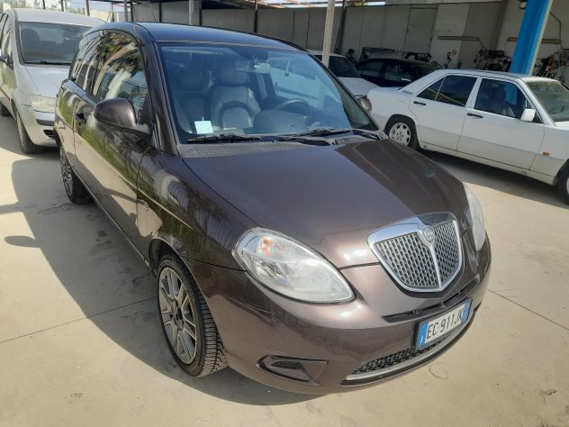 lancia y 1.3 mtj - Foto 5