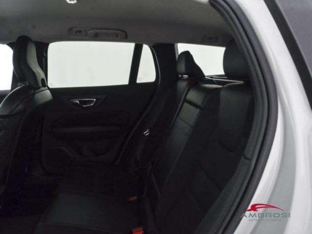 VOLVO V60 D4 Geartronic Business Plus - PER OPERATORI DEL SE rif. 23764665 - Foto 10
