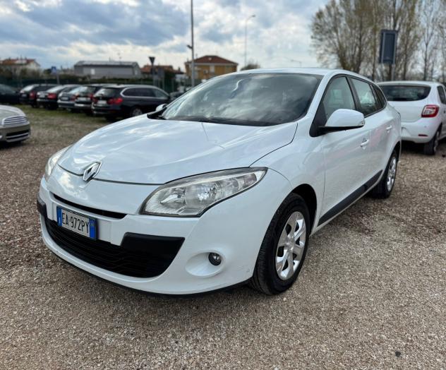 Renault Mane 1.5 dCi 90CV SporTour Confort - Foto 7