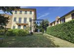 VILLA di 12 vani e di 406 mq (CAPANNORI) rif. 3464