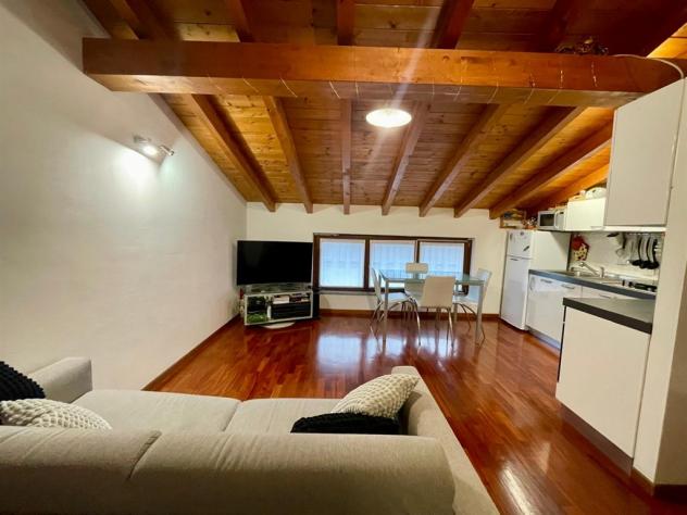 mln128 - ottima mansarda tutta parquette - 2 locali - bagno - balcone box con zona cantina - Foto 3