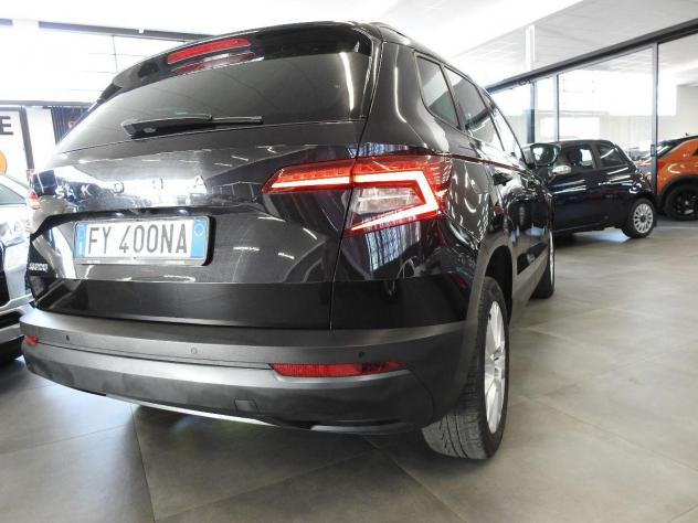SKODA - Karoq - 1.6 TDI SCR DSG SportLine Autom 7M - Foto 5